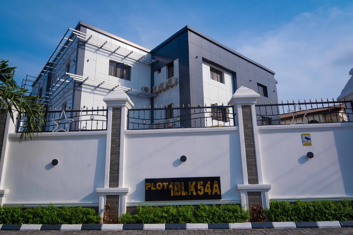 Pasadena Suites Lekki