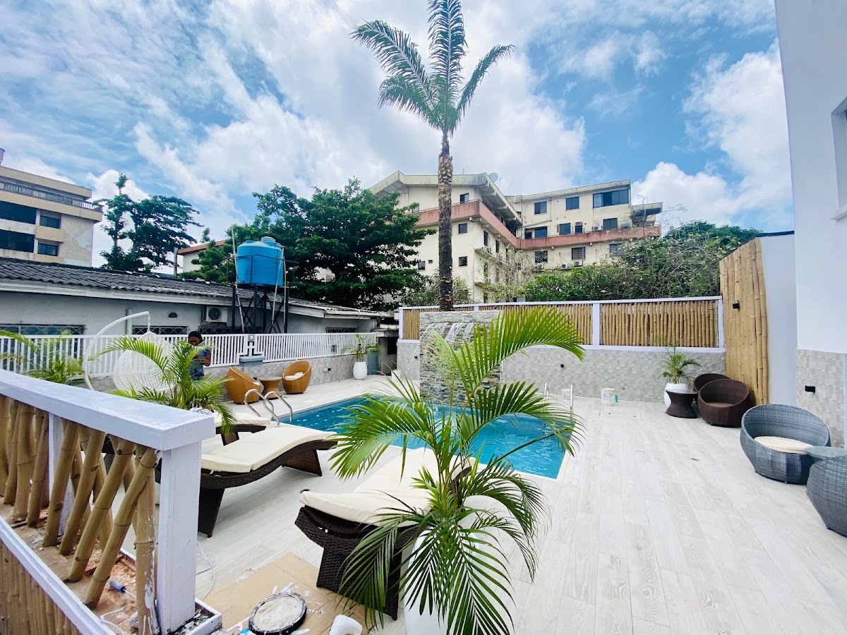 1677 Mayfair Apartments in Victoria Island by Shortlethomes - Luxury Short let Apartments